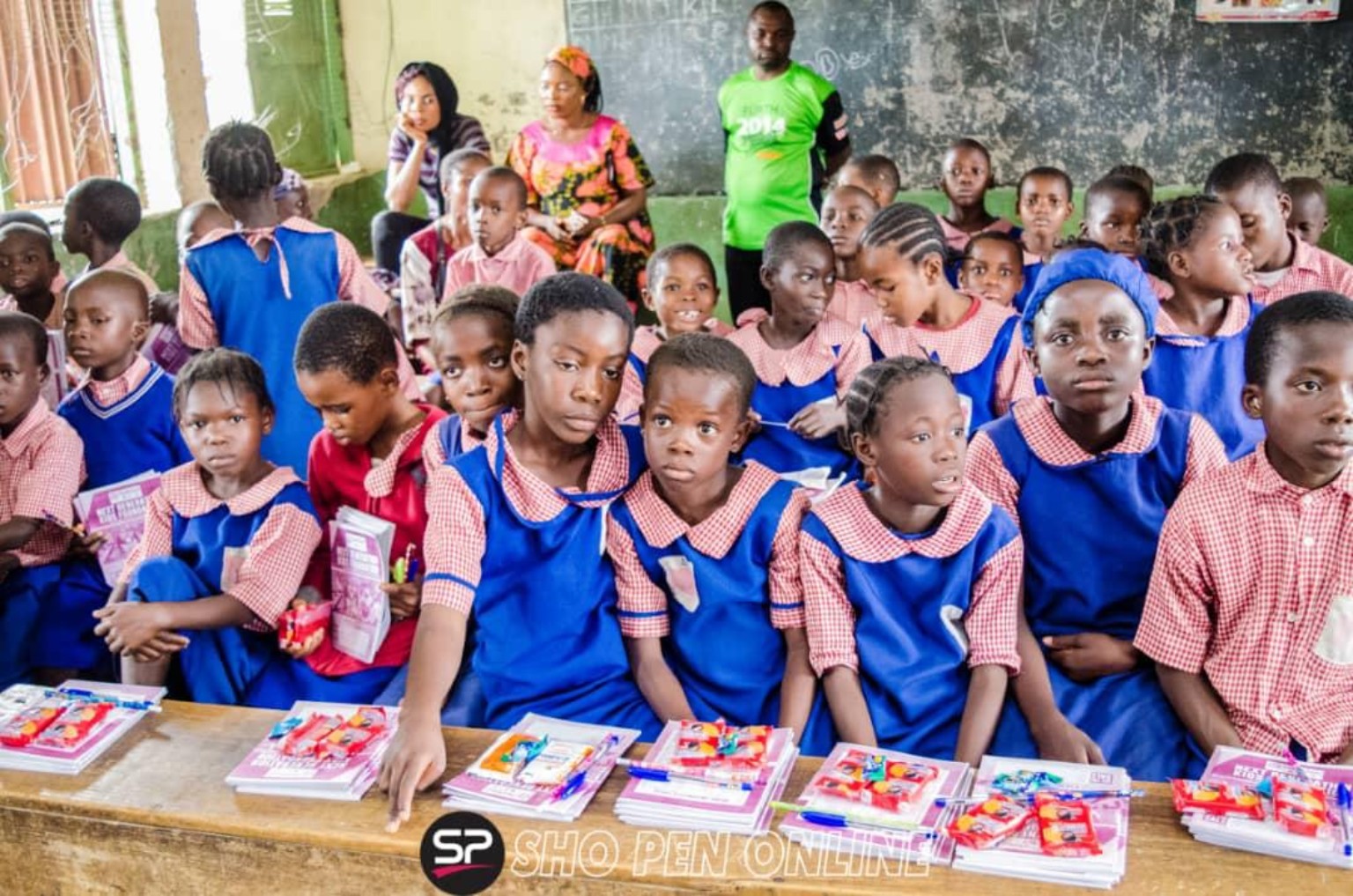 Students gathered for a group photograph